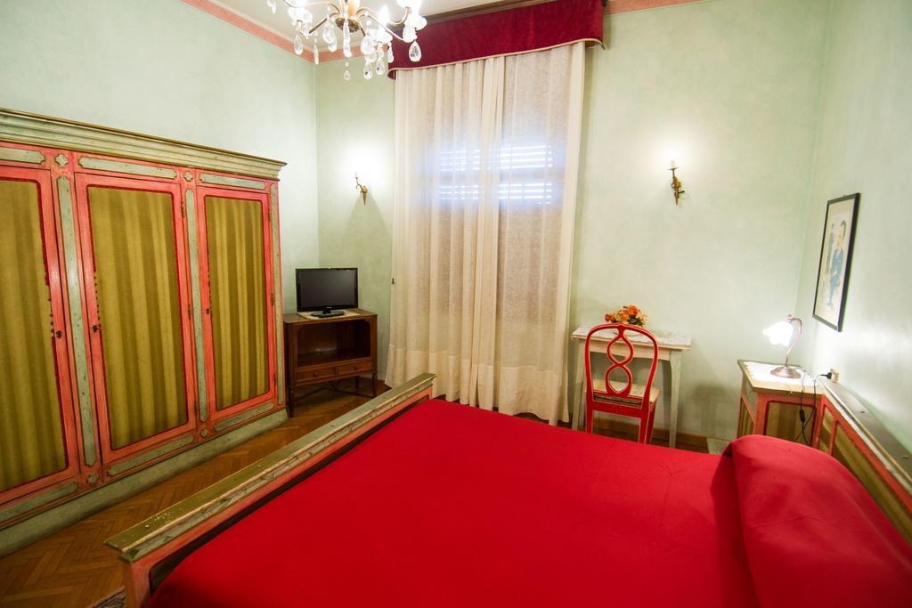 بوسيتو Hotel I Due Foscari الغرفة الصورة